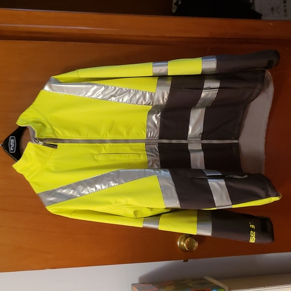 Tingley phase 3 ANSI class 3 shift shell Hi-Vis jacket - Picture 1 of 4